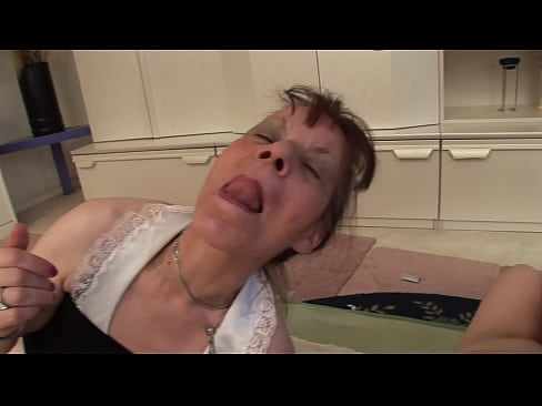 ❤️ Żewġ nanniet u nannu wieħed għandhom threesome ️ Porn magħmul fid-dar lilna mt.fuckmymac.ru ☑